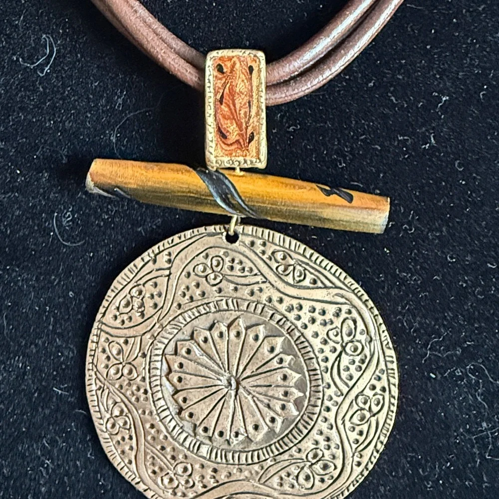 Chico’s necklace - Picture 6 of 7